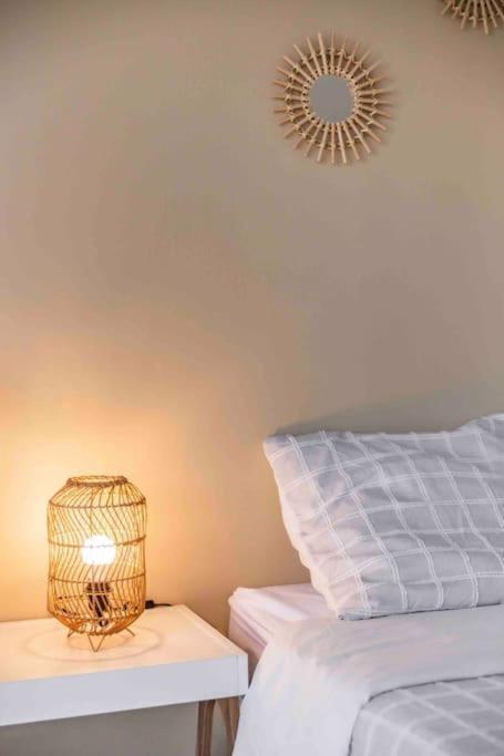 Appartement Avec Parking Et Terrasse Metro 7 Et Paris Villejuif Ngoại thất bức ảnh